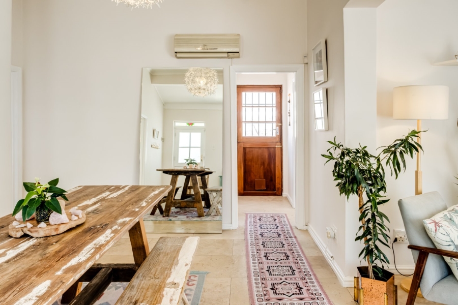 To Let 2 Bedroom Property for Rent in Gardens Western Cape